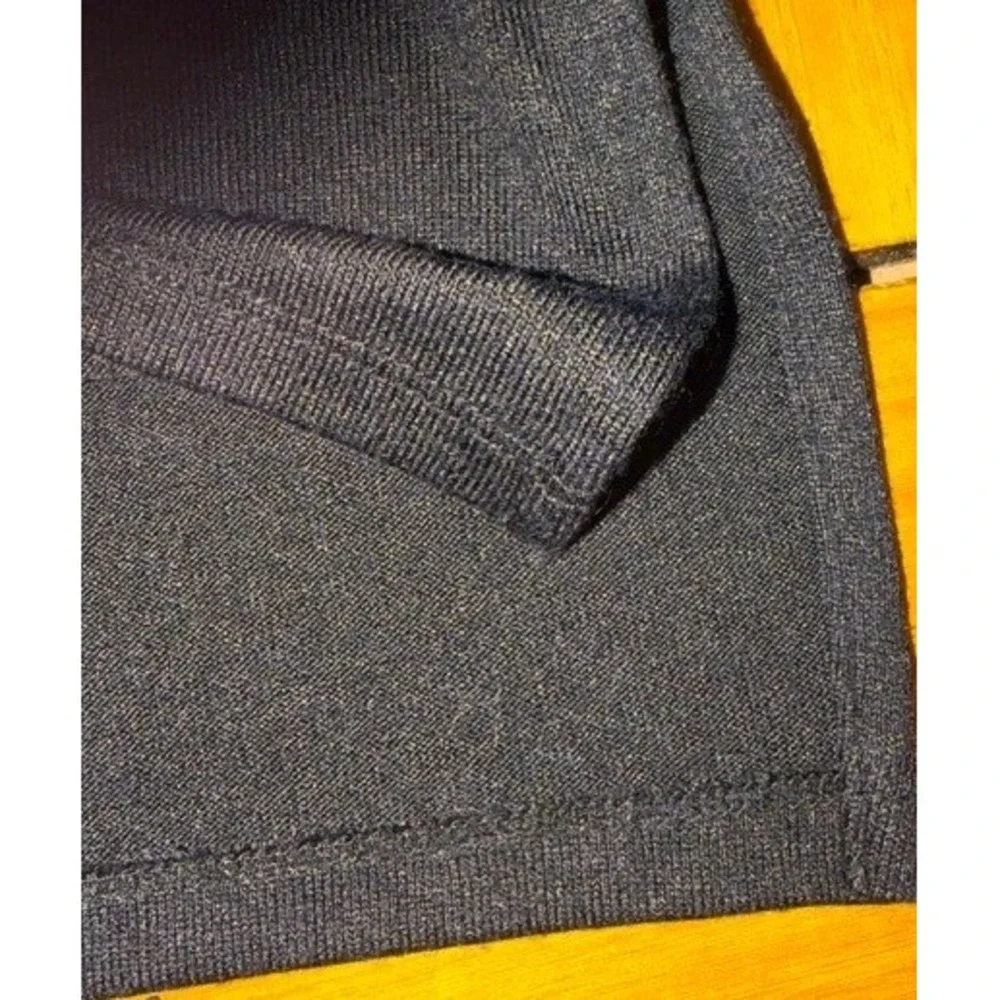 Banana Republic Womens Black Long Sleeve Crew Neck Sweater Small Solid